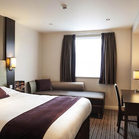 Premier Inn Glasgow Pacific Quay Oda fotoğraf