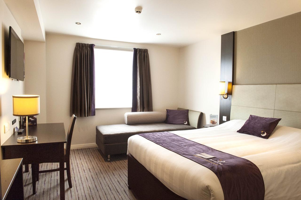 Premier Inn Glasgow Pacific Quay Oda fotoğraf